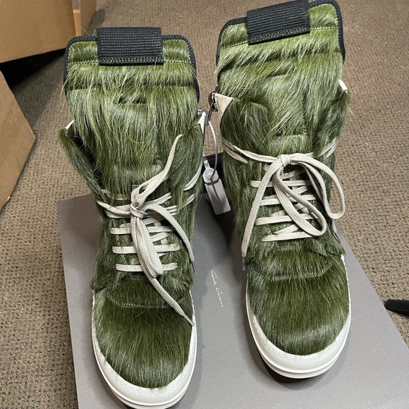 Rick Owens FW21 Geobasket in Long Pony Hair - Picture 7 of 13